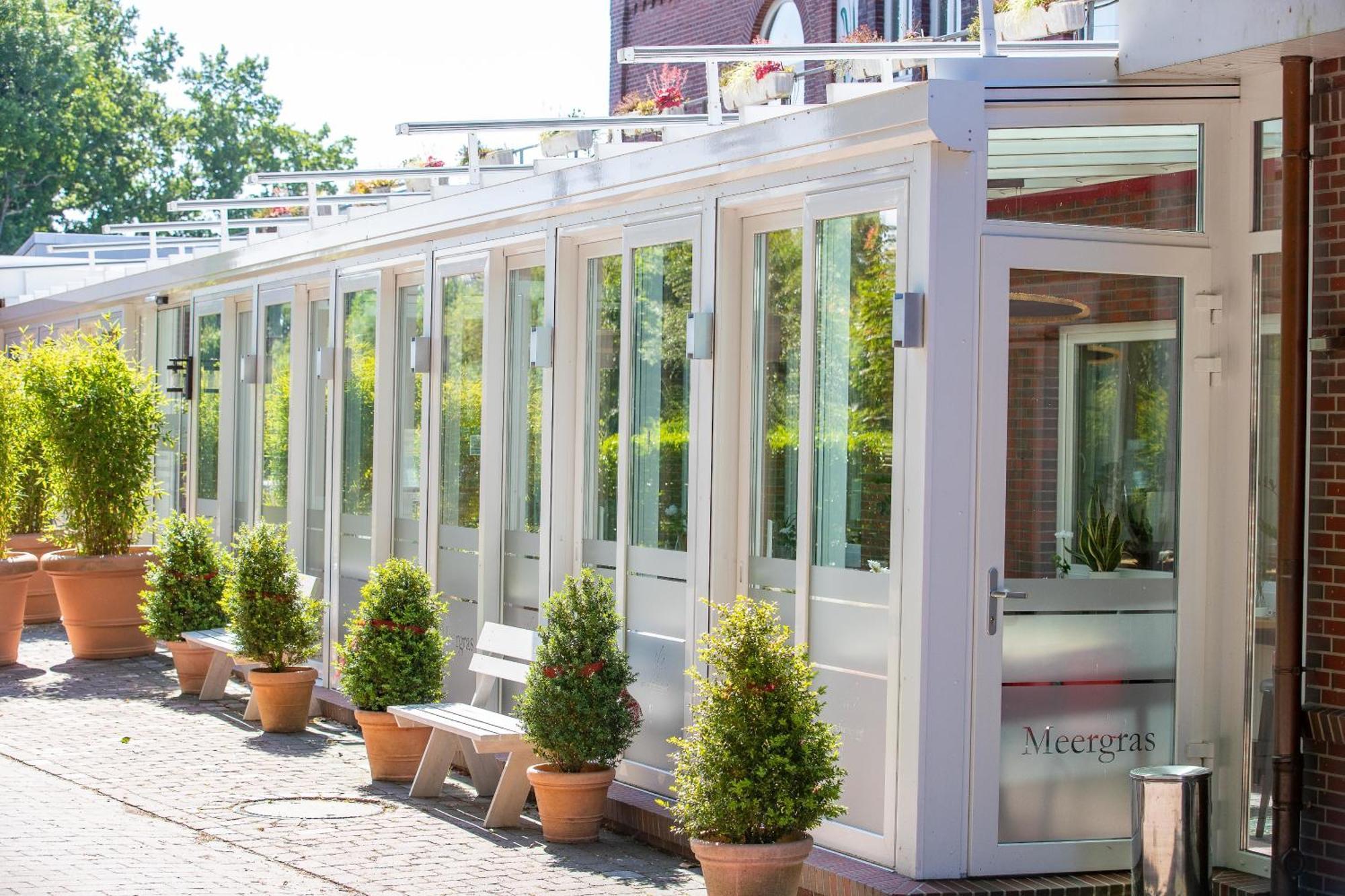 Hotel Im Schuetzenhof, Йевер Экстерьер фото