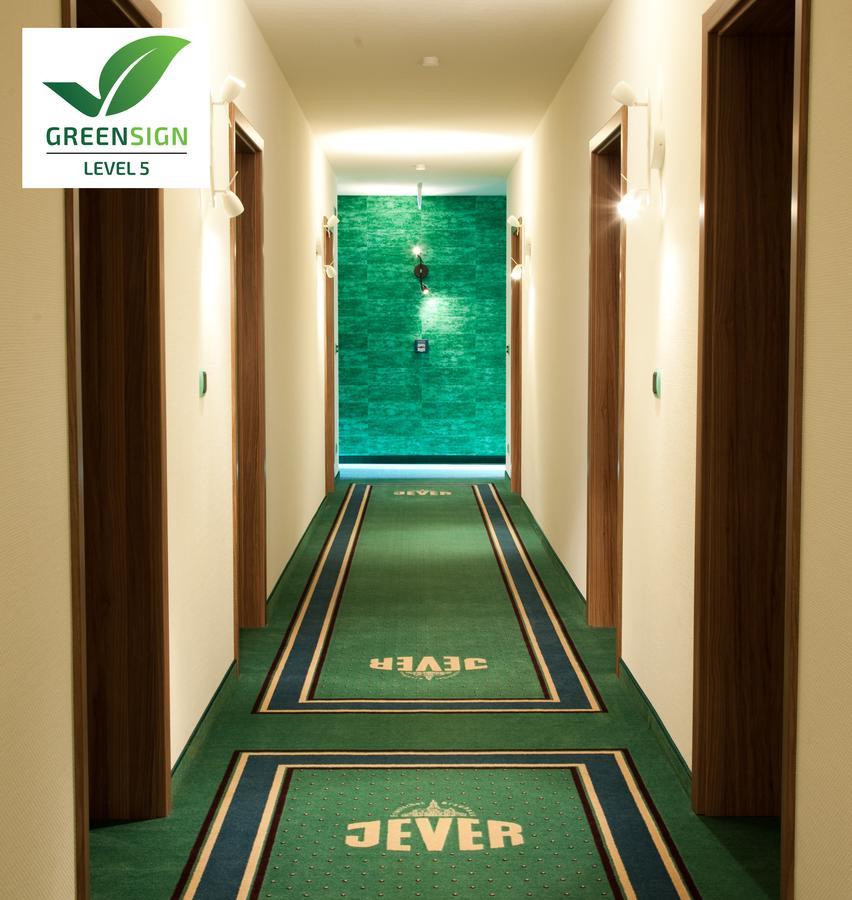 Hotel Im Schuetzenhof, Йевер Экстерьер фото